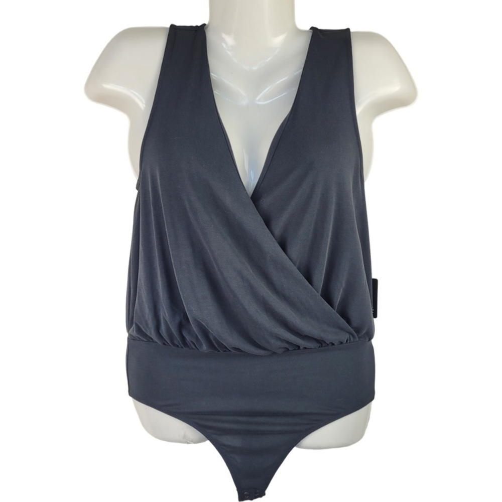 ✅ NWT Express black sleeves bodysuits size S